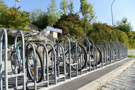 Projekt: Neue Fahrradstellplätze an der Linie 3